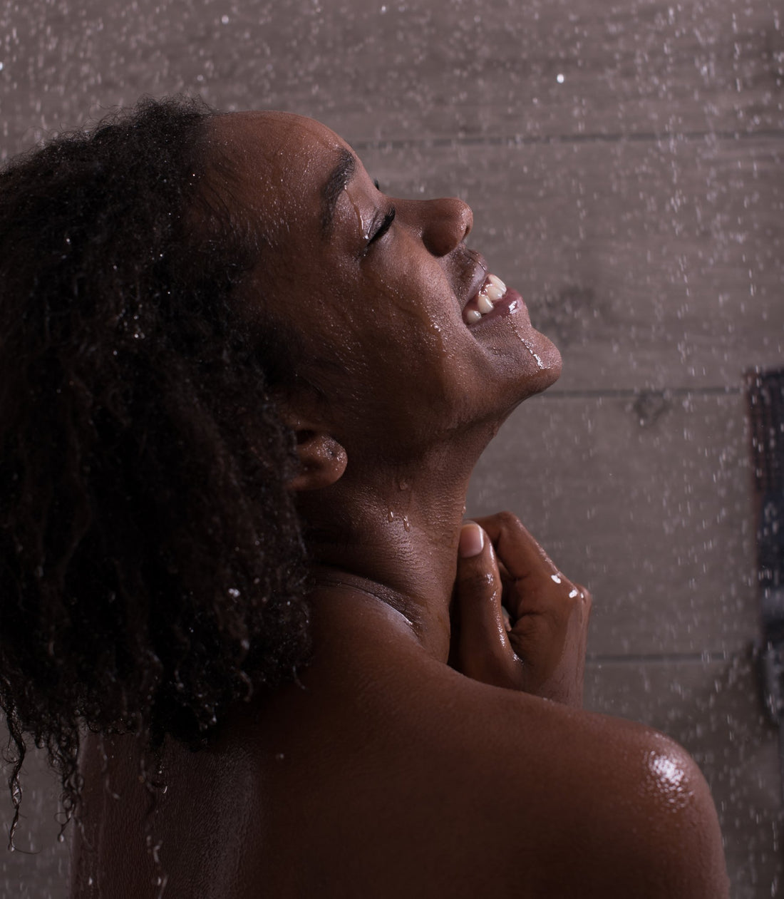 5 Shower Tips for Healthy Glowing Skin